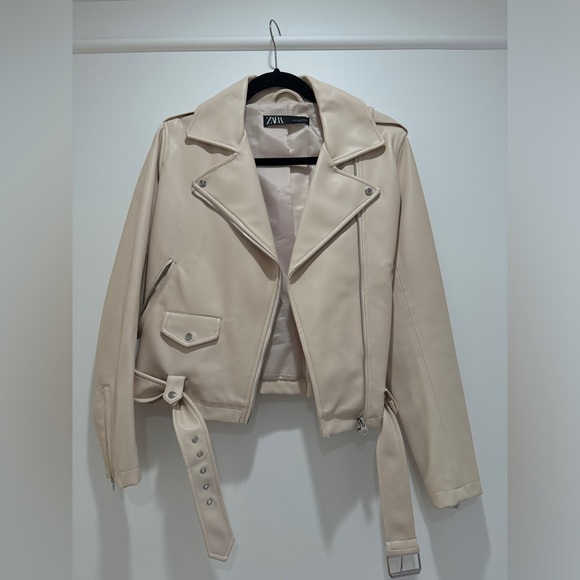 Zara Jackets & Blazers - Zara light pink leather jacket
